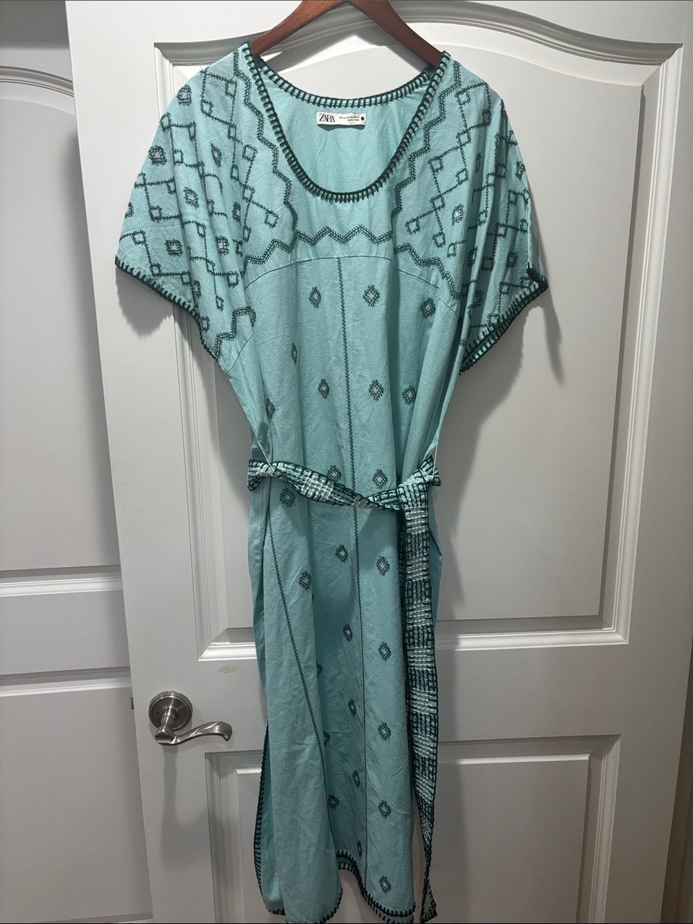 Zara Embroidered Maxi Dress with Waist Tie size XXL - never worn